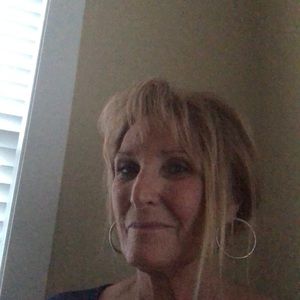 Meet your Posher, Diane